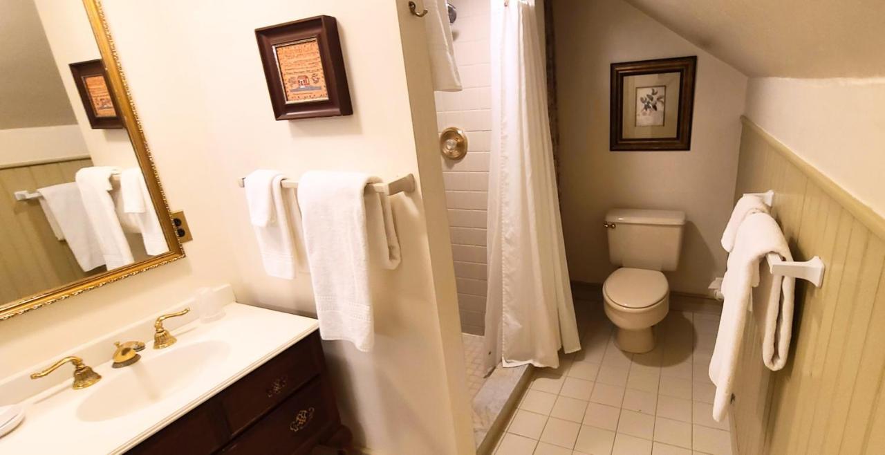 General Warren Bed & Breakfast 4*