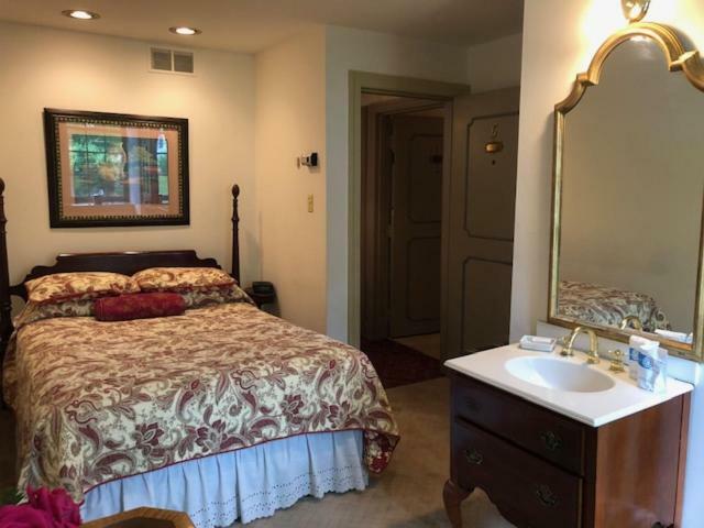 Bed & Breakfast General Warren 4*
